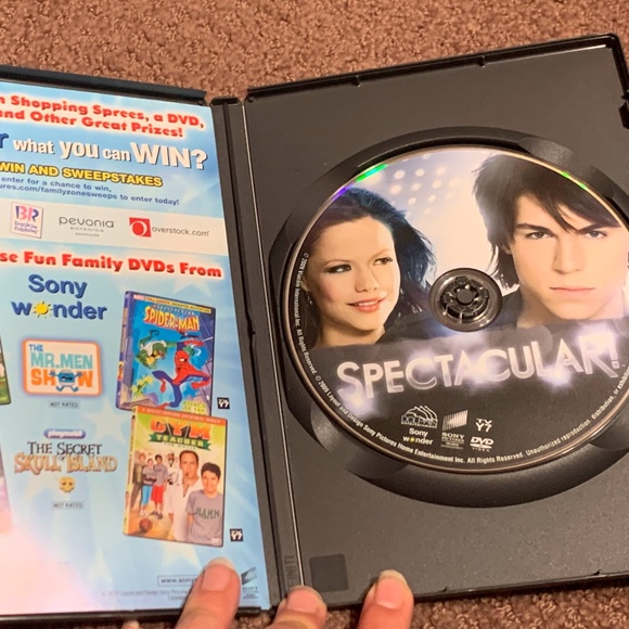 Nickelodeon - Spectacular DVD (3 for $20) - Picture 3 of 3